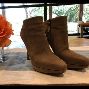 Via Spiga Brown Suede Ankle Boots